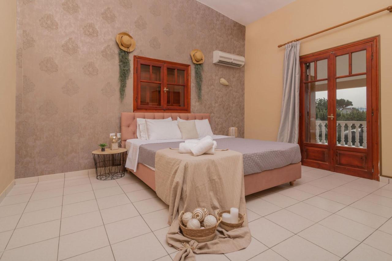 Sea Elegance Villa - On The Beach, By Zantewize Psarou  エクステリア 写真