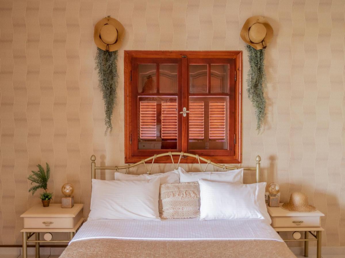 Sea Elegance Villa - On The Beach, By Zantewize Psarou  エクステリア 写真