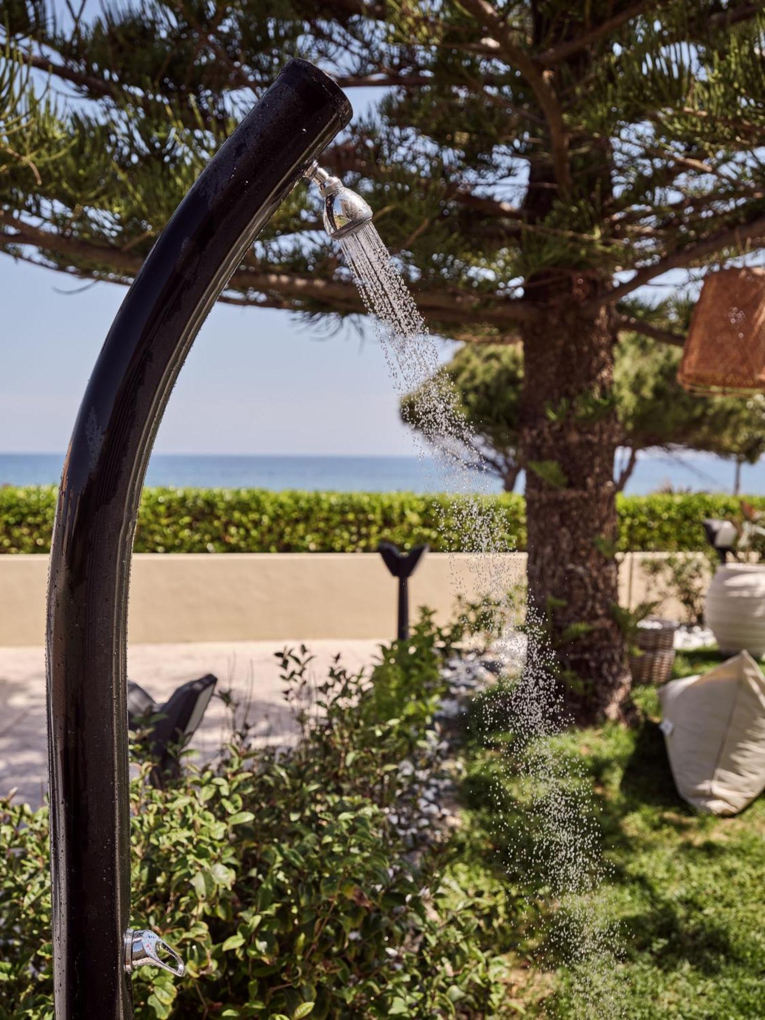Sea Elegance Villa - On The Beach, By Zantewize Psarou  エクステリア 写真
